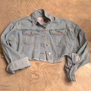 Cropped denim jacket